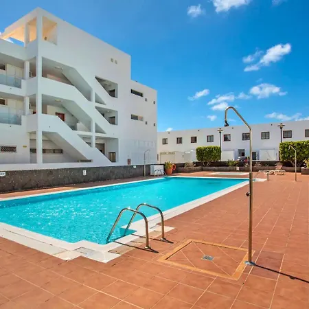 Casa Rosa Costa Teguise