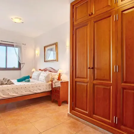 Casa Rosa Costa Teguise